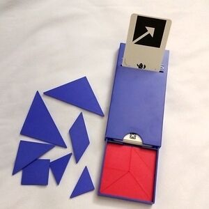 Tangoes Classic Tangram Travel Game with Portable Case COMPLETE